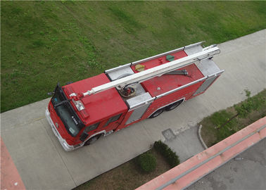最高力 320KW 6x4 ドライブの高いスプレーの給水塔の普通消防車 20m の働く高さ